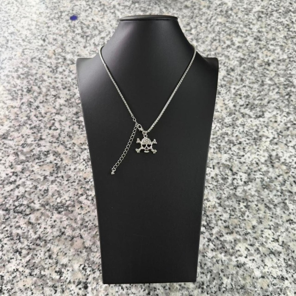 Silver Chrome Steel Y2k Skull Studded Necklace Brand New